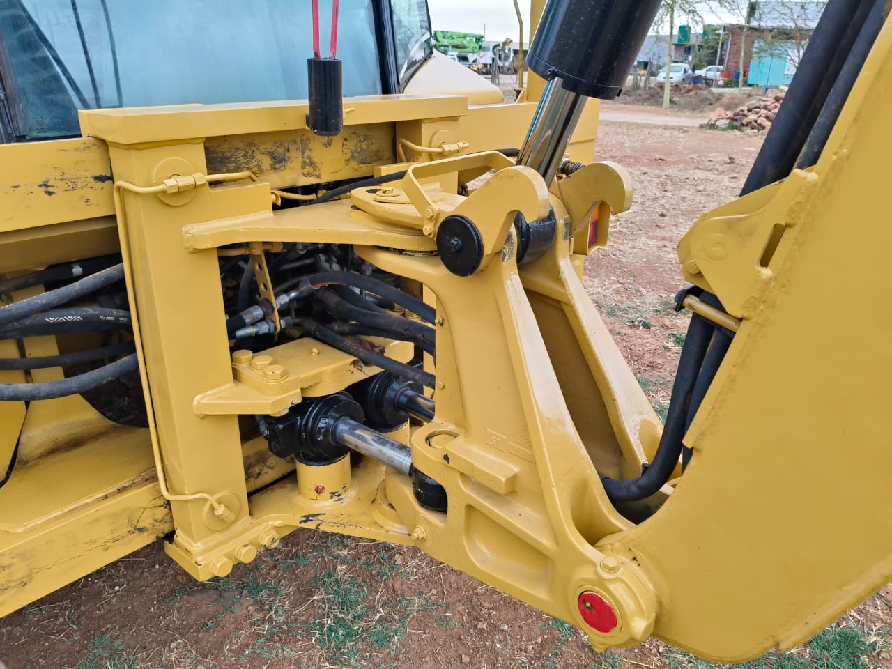 CAT 424D S 4x4 TLB – R450,000 (Incl. VAT)