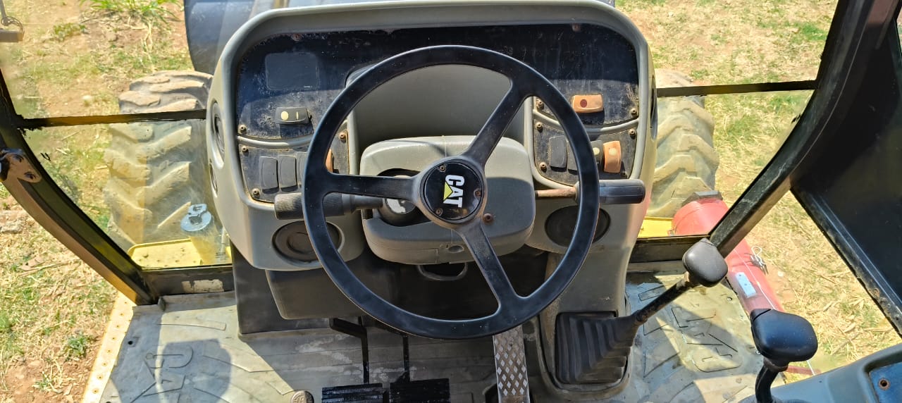 CAT 424D S 4x4 TLB – R450,000 (Incl. VAT)